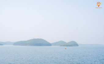 Day 3: Mekong Delta - Ho Chi Minh (B/L)