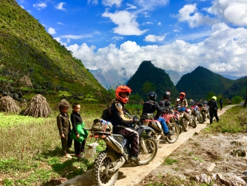 Vietnam Motorbike Tour To Ba Be Lake - Ban Gioc Waterfall 5 Days