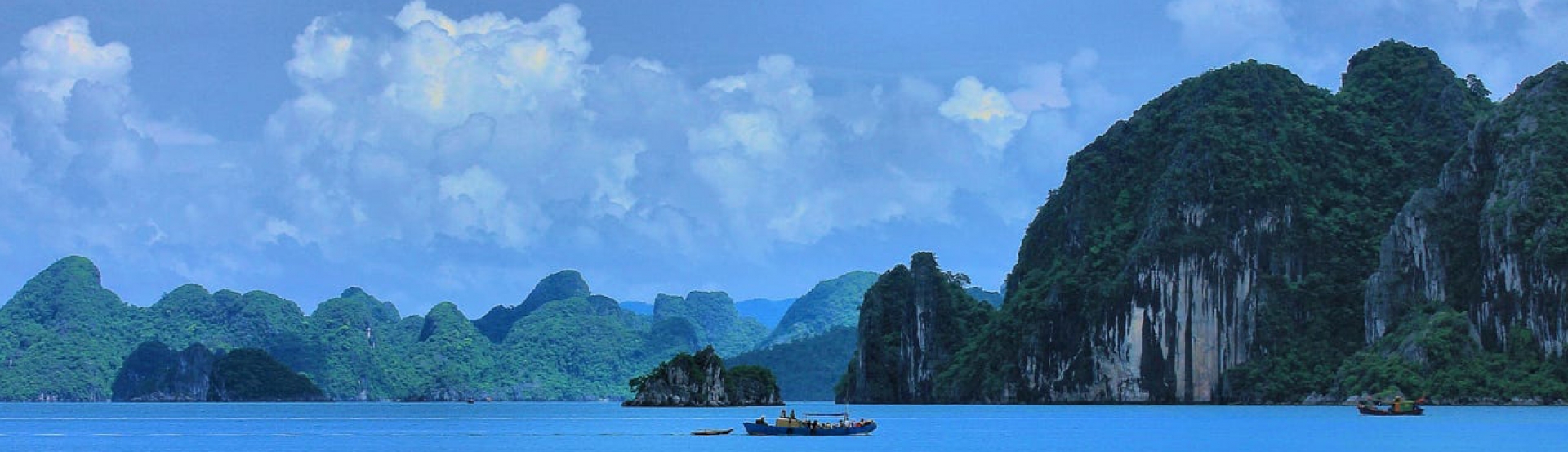 Destinations in Bai Tu Long Bay