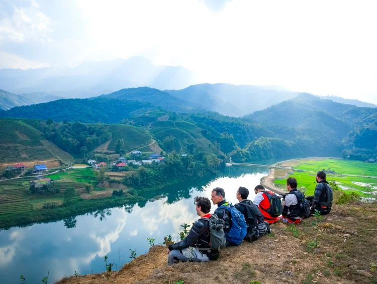 Vietnam Adventure Tour - 5 Days Scenic North Trekking & Sailing