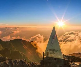 Day 2: Day 2: Fansipan - Cat Cat Village (B/L/D)