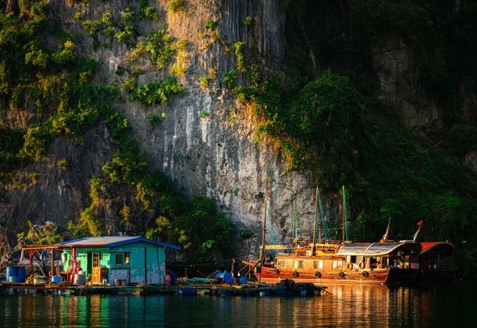 Vietnamese Vistas: A 6-Day Northwest And Halong Bay Expedition