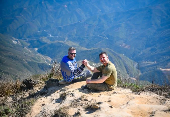 Vietnamese Vistas: A Photographic Expedition For 11  Days